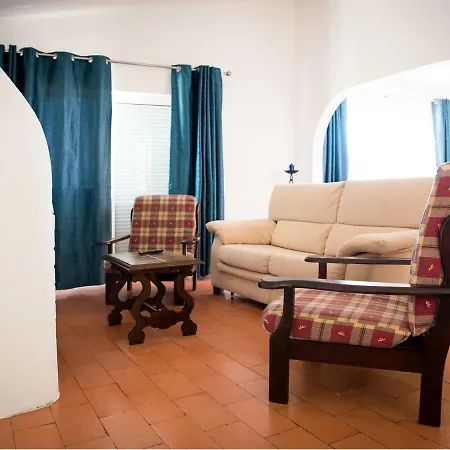 Vivenda Jardim Mar Algarve فيلة بورش