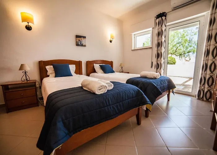 Vivenda Jardim Mar Algarve Villa *
